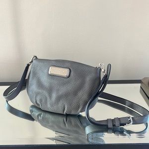 Marc Jacobs Grey Leather Crossbody | Great Condition